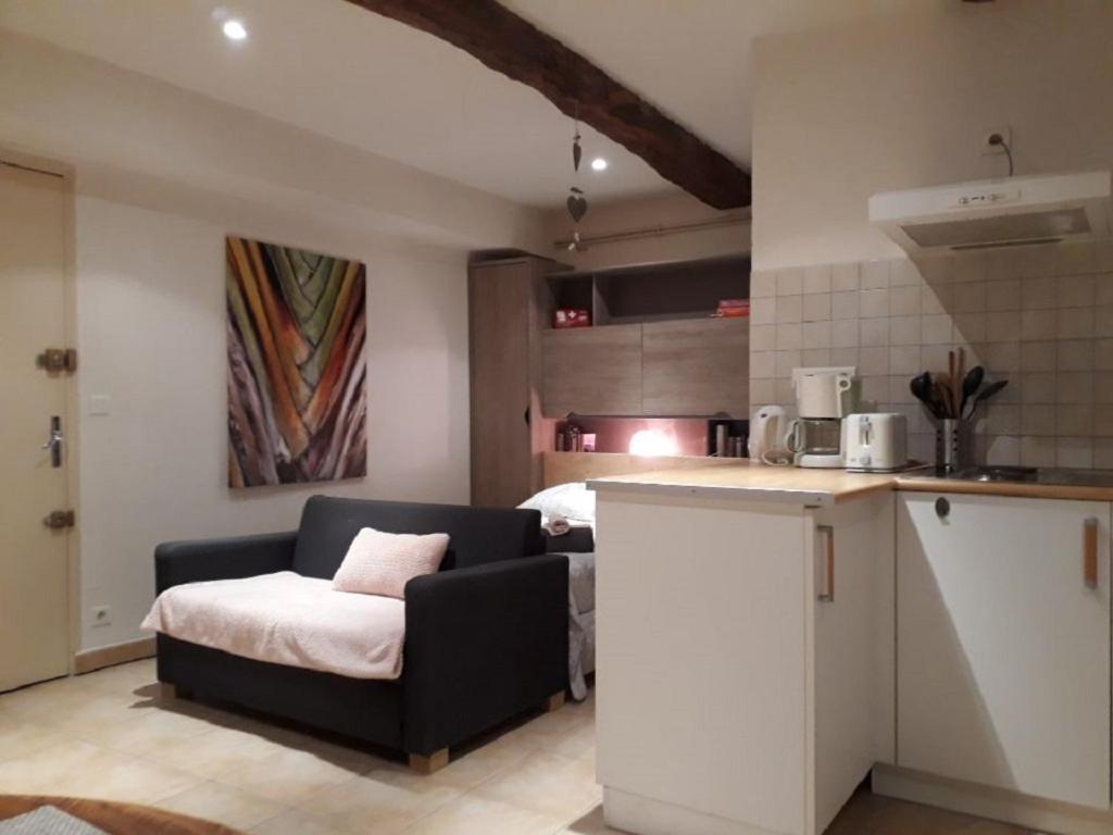 Les Capena 2 Apartman Collobrières Kültér fotó